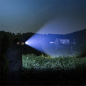 PNI Adventure F450 LED zaklamp met powerbank